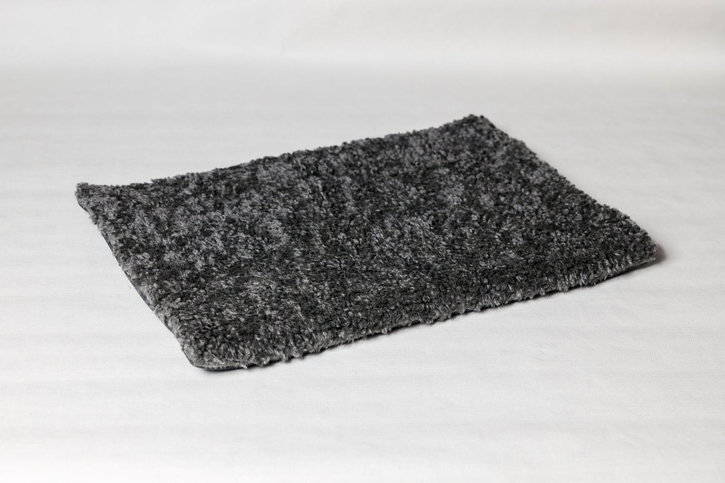 Monty's Travel Blanket Burgundy